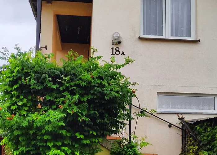 Goscinne Ma-ja Quarto em Acomodações Particulares *