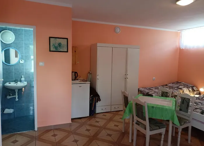 Goscinne Ma-ja Poland