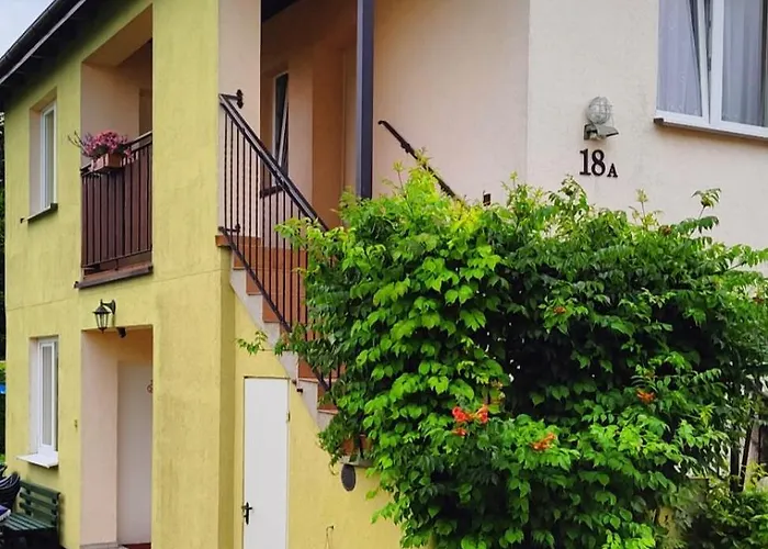 Quarto em Acomodações Particulares Goscinne Ma-ja *